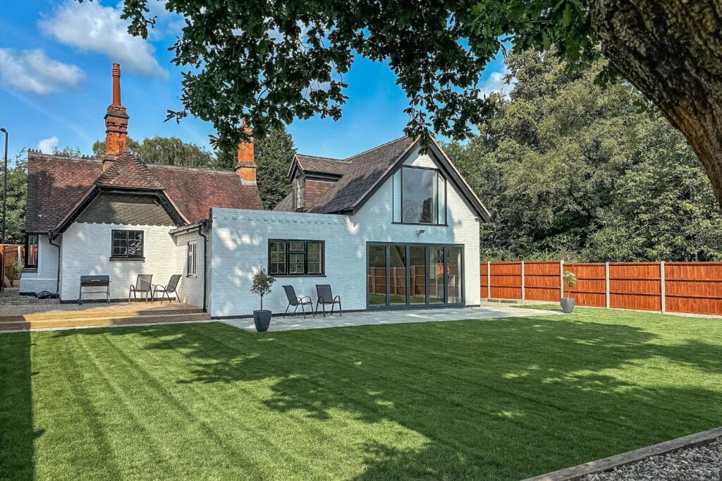 Additional property image - Walkers Heath Road, Birmingham, Worcestershire, B38