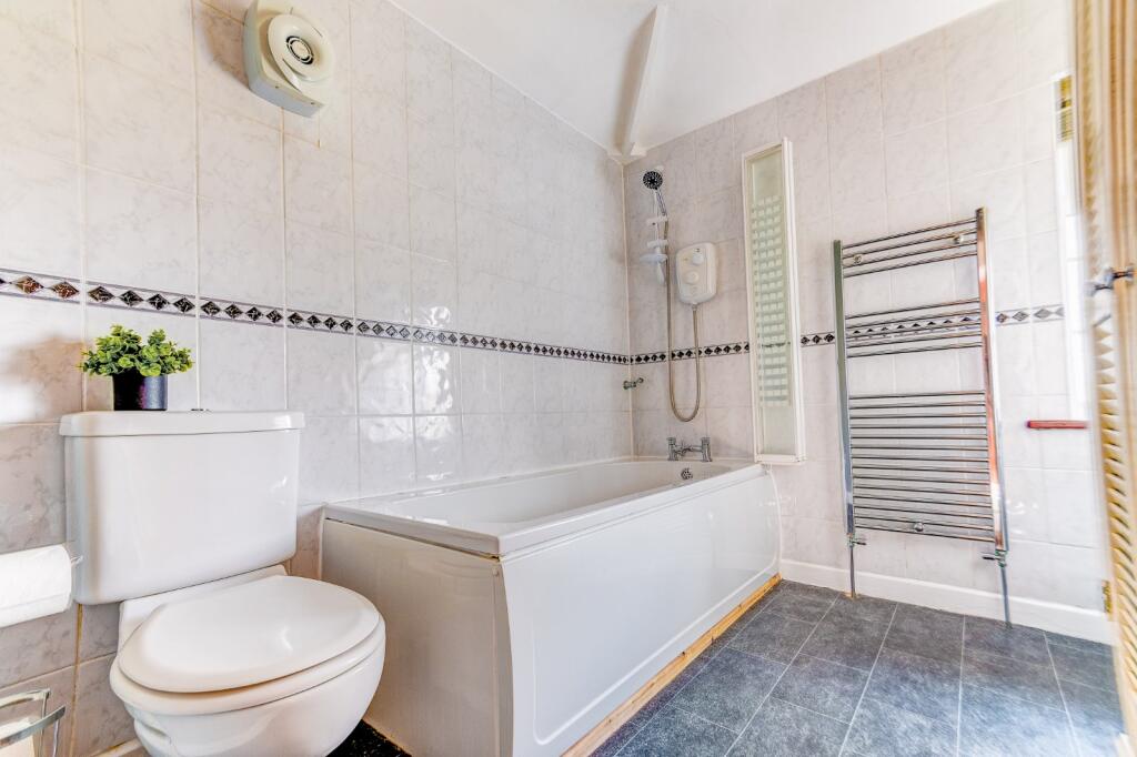 Additional property image - Honiton Crescent, Birmingham, West Midlands, B31