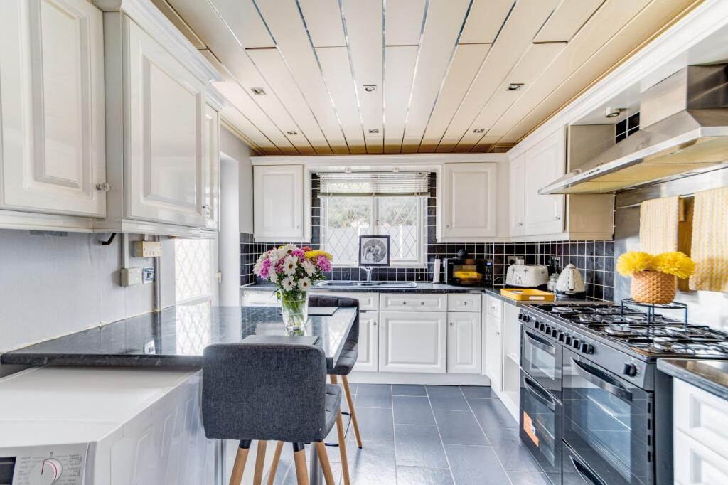 Additional property image - Stonecroft Avenue, Rednal, Birmingham, West Midlands, B45