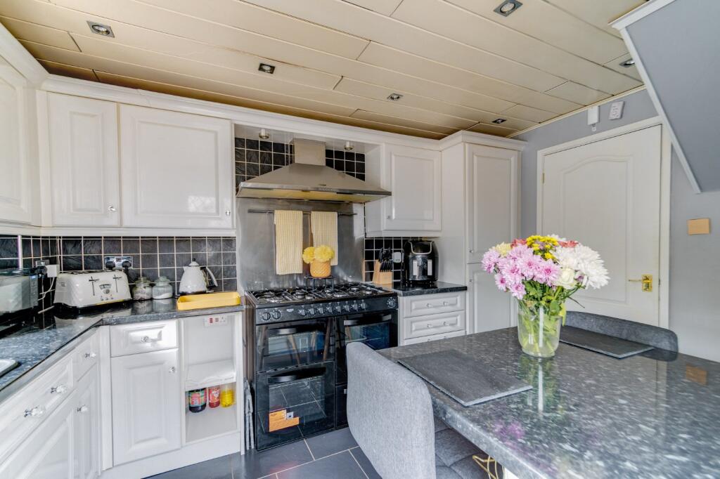 Additional property image - Stonecroft Avenue, Rednal, Birmingham, West Midlands, B45