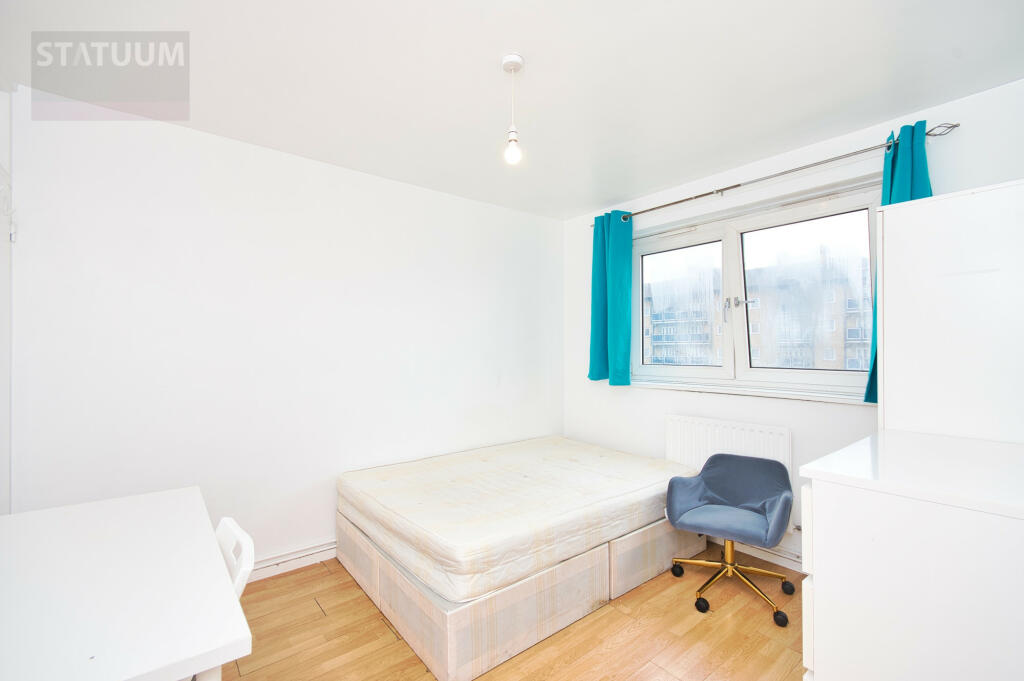 1 bedroom flat share for rent in Cambridge Heath Road, Whitechapel, Bethnal Green, London, E1