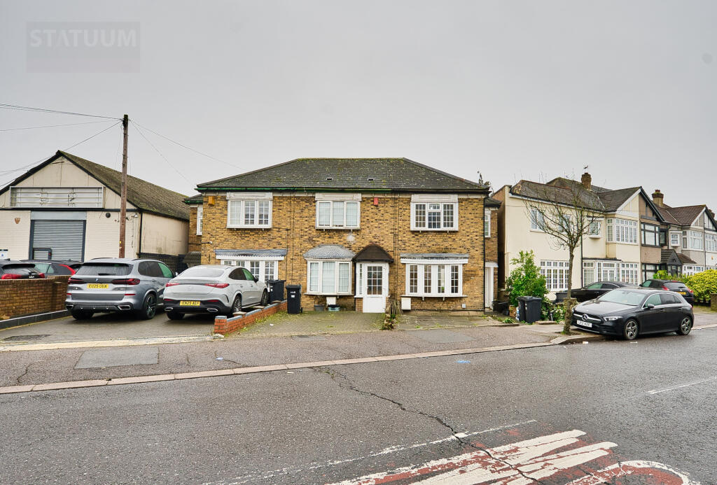 Main image of property: Redbridge Lane East, Redbridge, Ilford, Essex, IG4