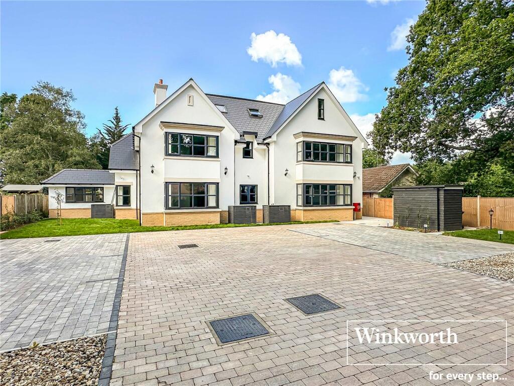 Additional property image - Golf Links Road, Ferndown, Dorset, BH22