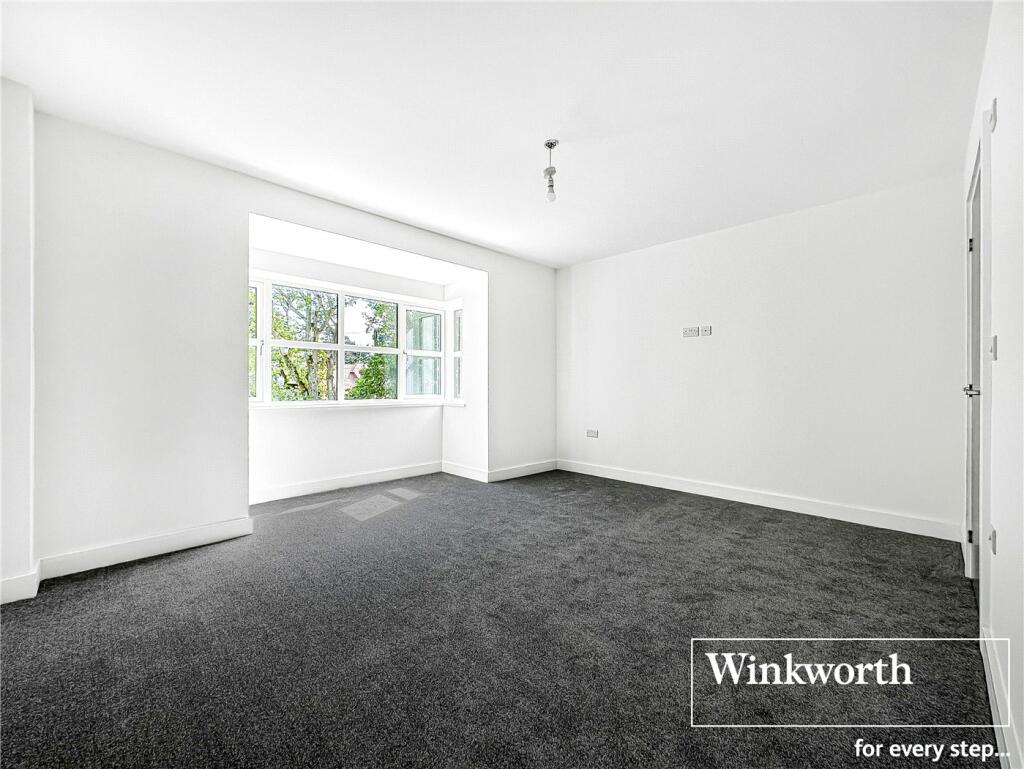 Additional property image - Golf Links Road, Ferndown, Dorset, BH22