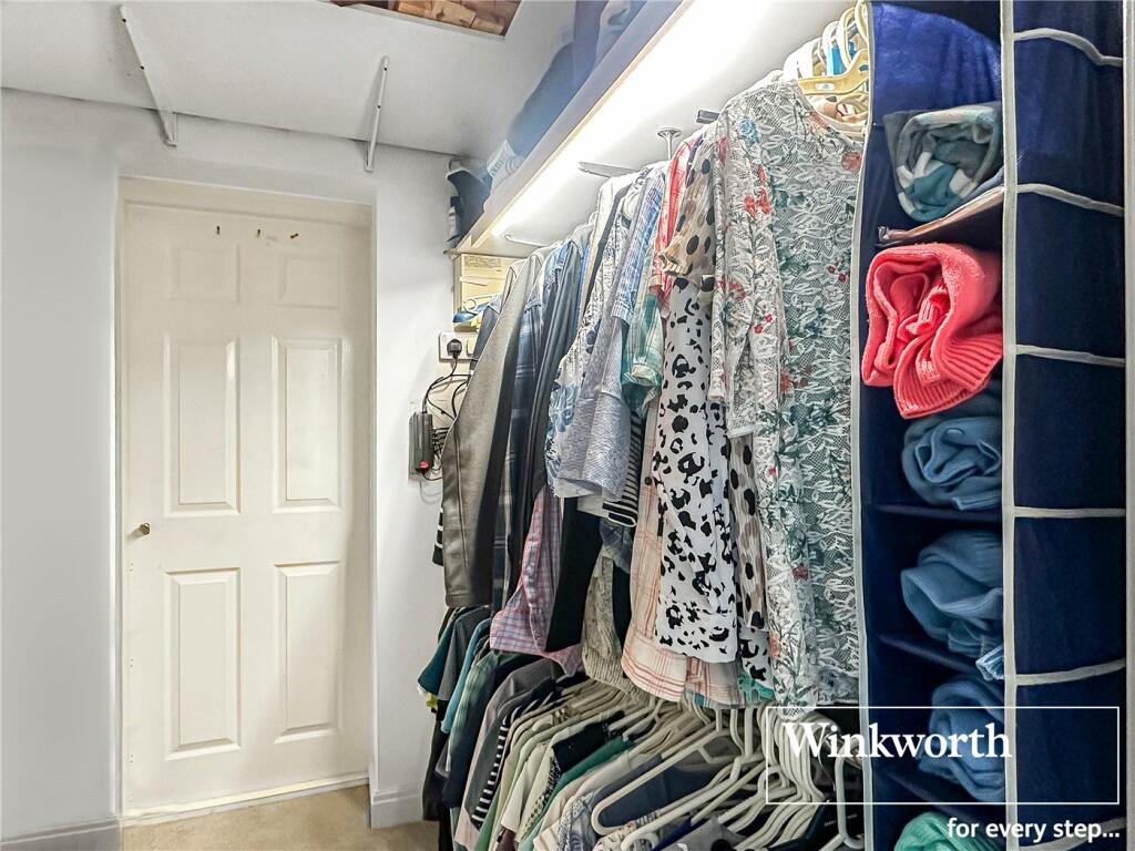 Additional property image - Coach House Mews, Ferndown, Dorset, BH22