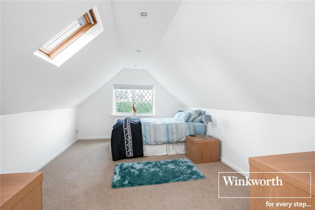 Additional property image - Chine Walk, West Parley, Ferndown, Dorset, BH22