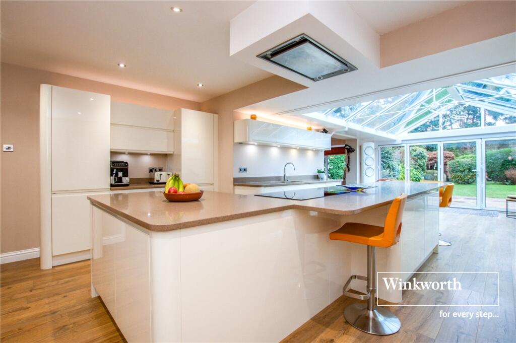 Additional property image - Wight Walk, West Parley, Ferndown, Dorset, BH22