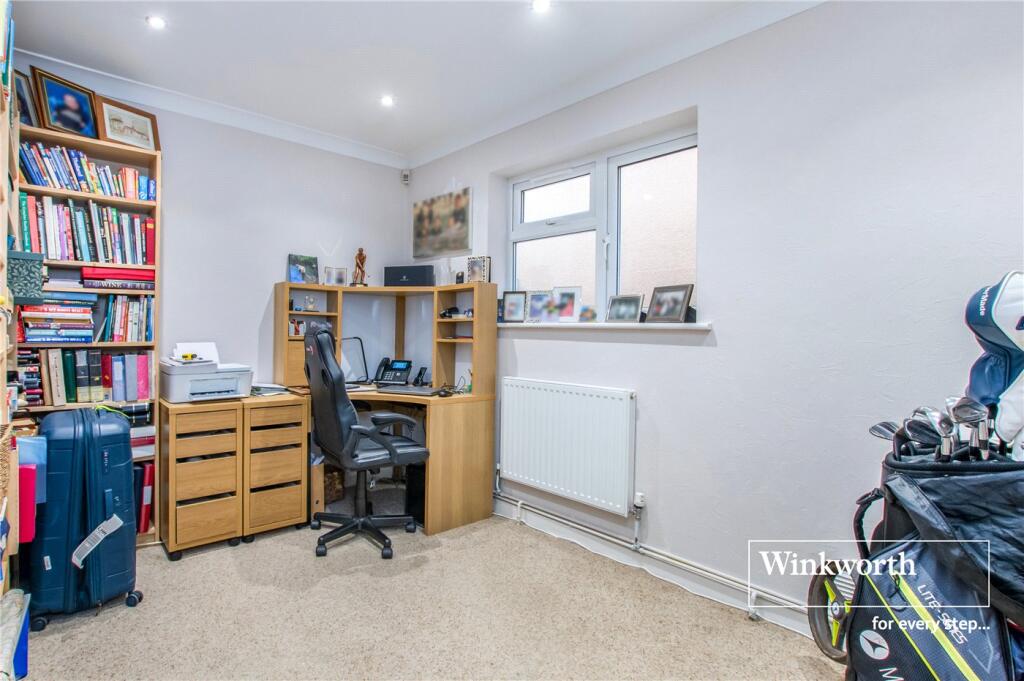 Additional property image - Wight Walk, West Parley, Ferndown, Dorset, BH22