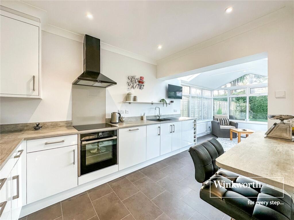 Additional property image - Dudsbury Crescent, Ferndown, Dorset, BH22