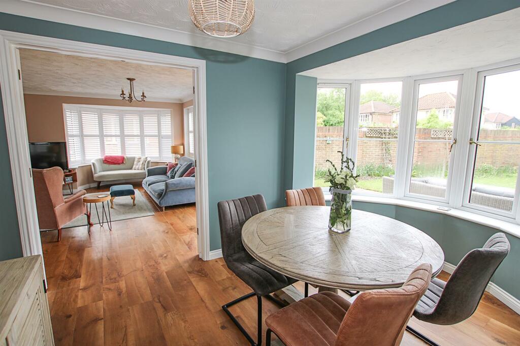 4 bedroom detached house for sale in Burghley Rise, Burwell, Cambridge