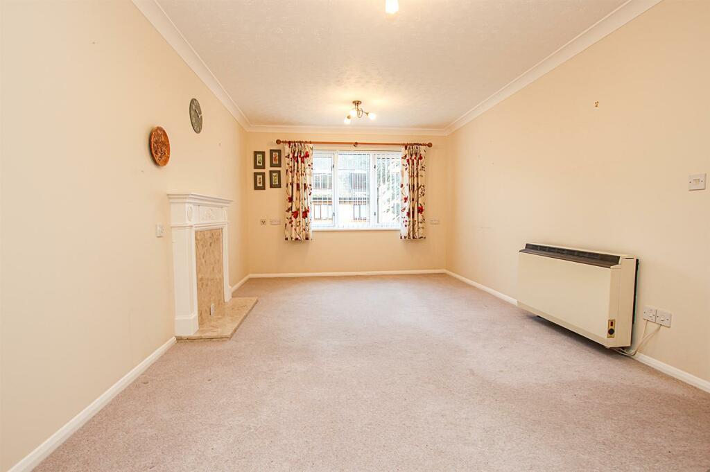 Additional property image - Ash Grove, Burwell, Cambridge