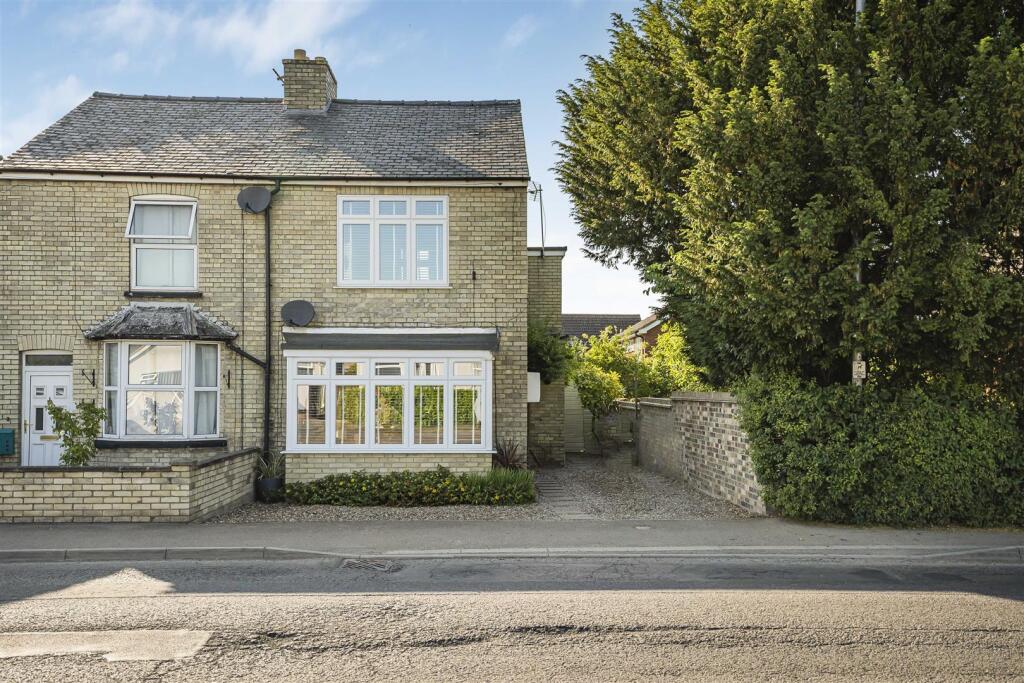 Main image of property: Ness Road, Burwell, Cambridge