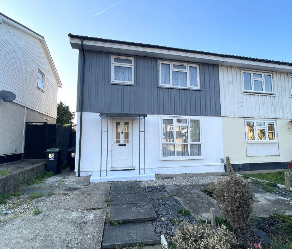 Main image of property: 61 Newmans Lane, Loughton, IG10 1TN