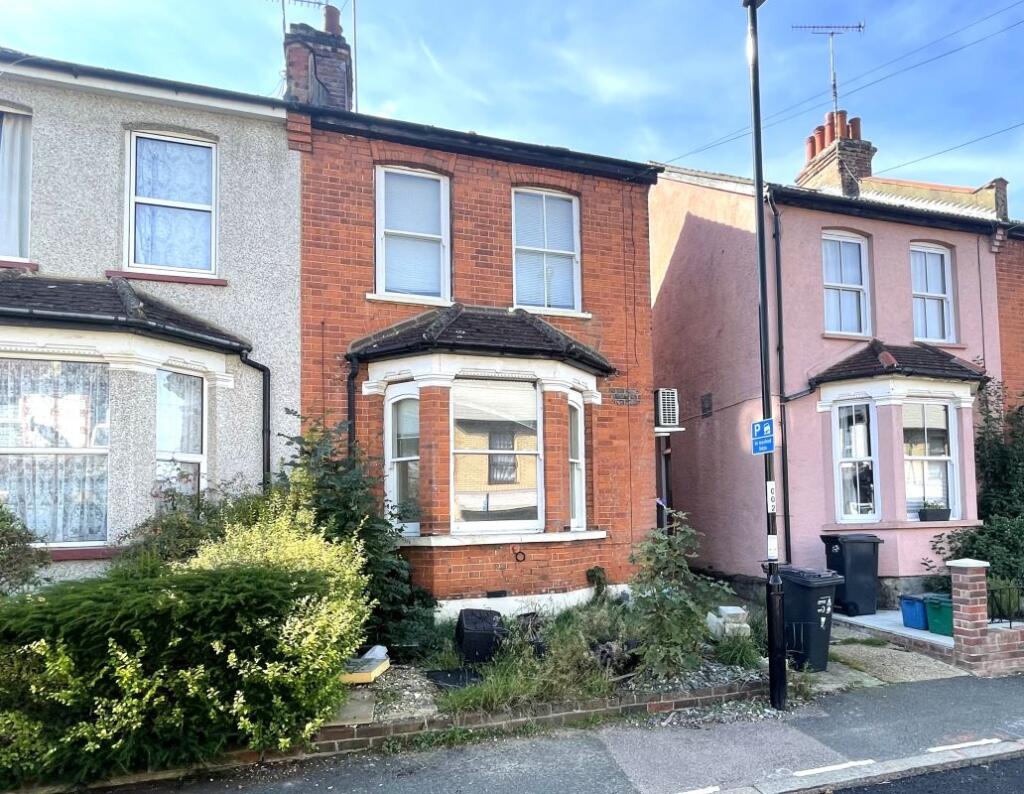 Main image of property: 9 Little Roke Avenue, Kenley, CR8 5NN