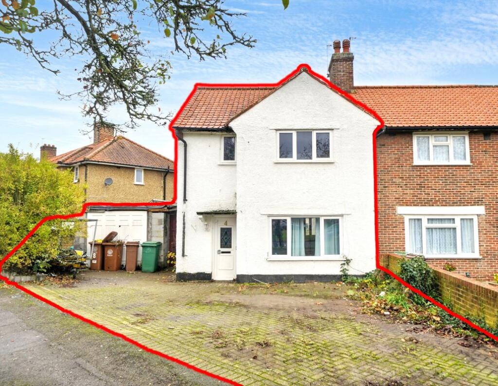Main image of property: 4 Dingwall Road, Carshalton, SM5 4LY