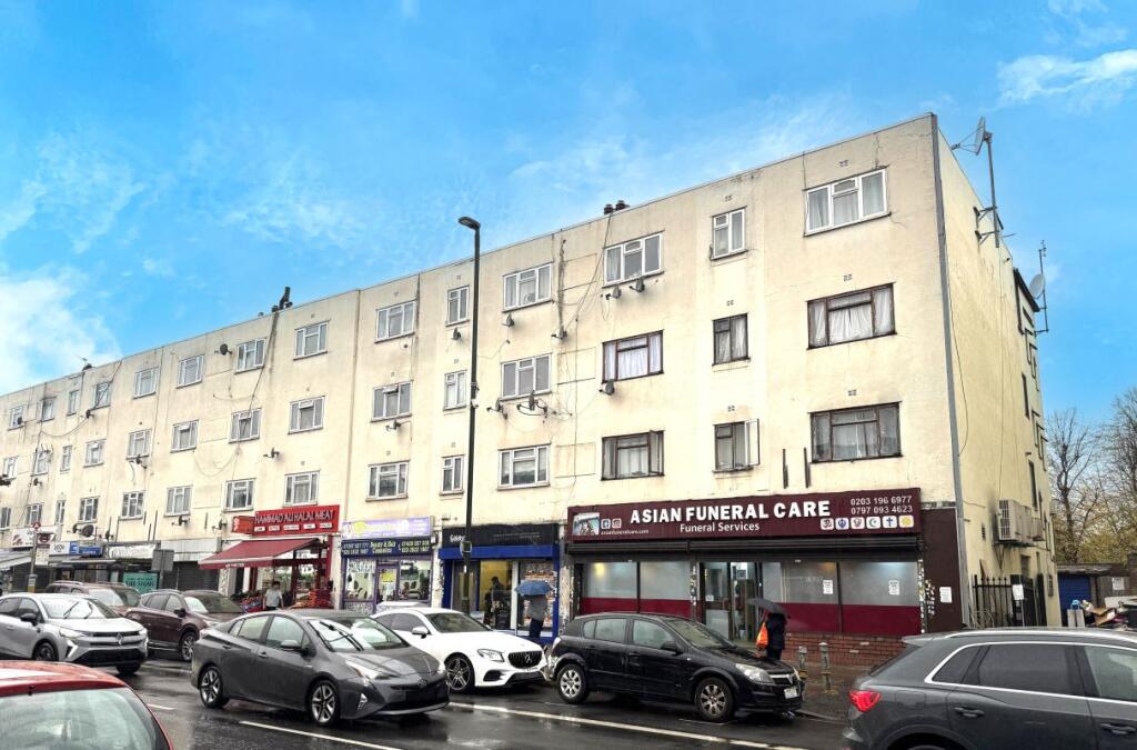 Main image of property: 42-65 & 76-94 Monarch Parade, London Road, Mitcham, CR4 3HB