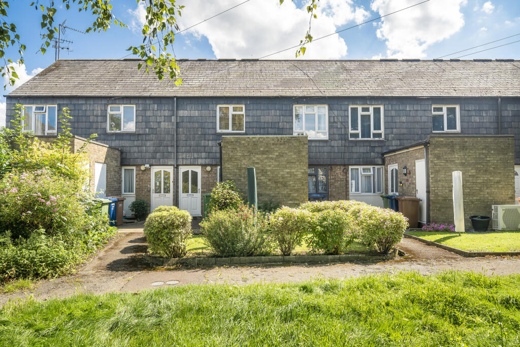 2 bedroom flat for sale in North Green, Coates, Whittlesey, Peterborough, Cambridgeshire, PE7