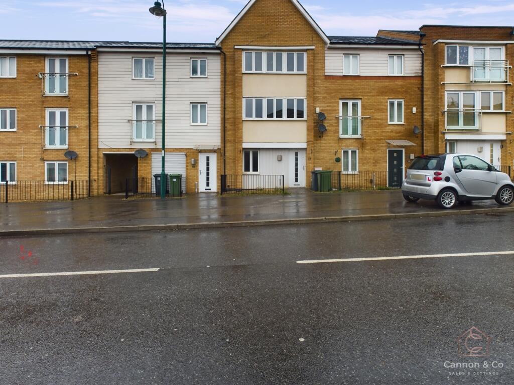 4 bedroom terraced house for sale in Clayburn Road, Hampton Centre, Peterborough, Cambridgeshire, PE7