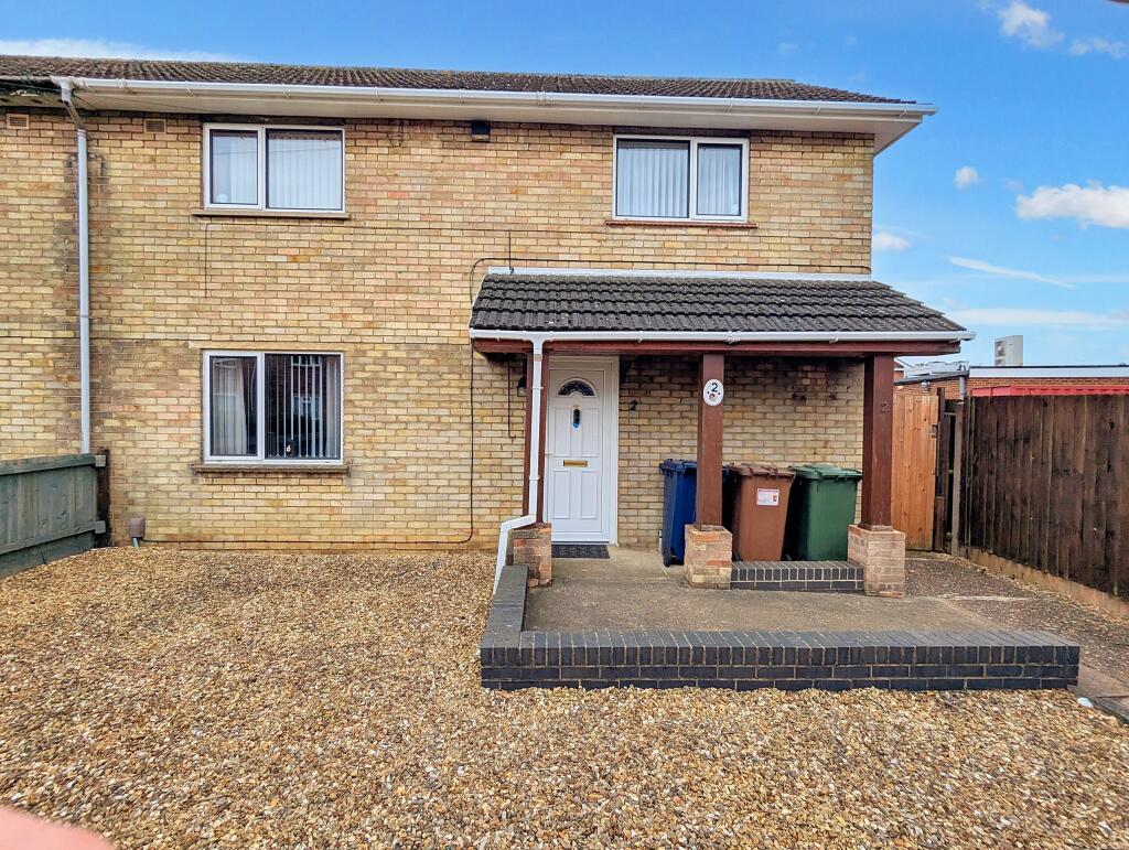 3 bedroom semi-detached house