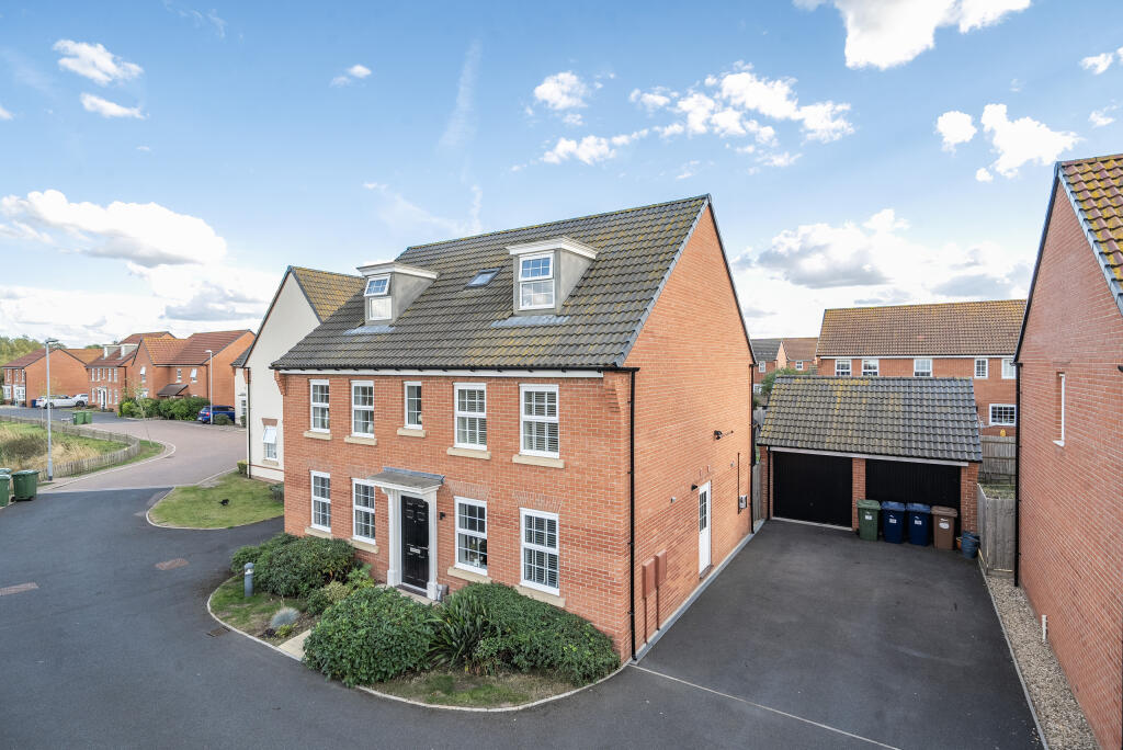 Main image of property: Glenfields North, Whittlesey, Peterborough, Cambridgeshire