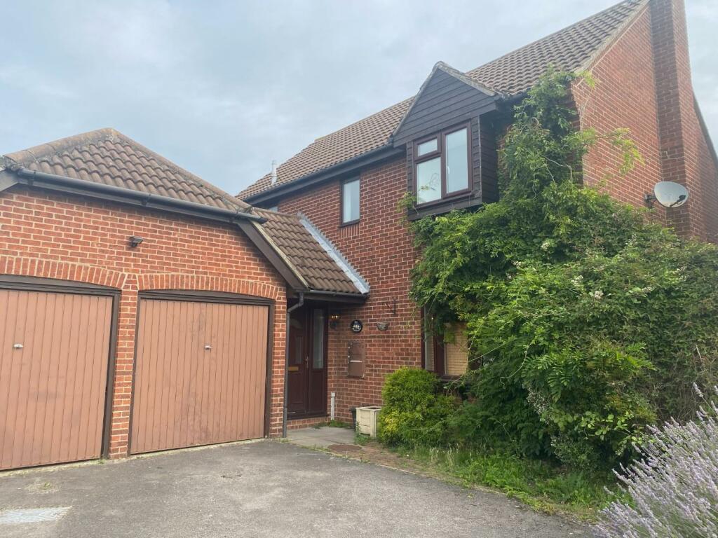 4 bedroom detached house for rent in Mountnessing Hadleigh, SS7