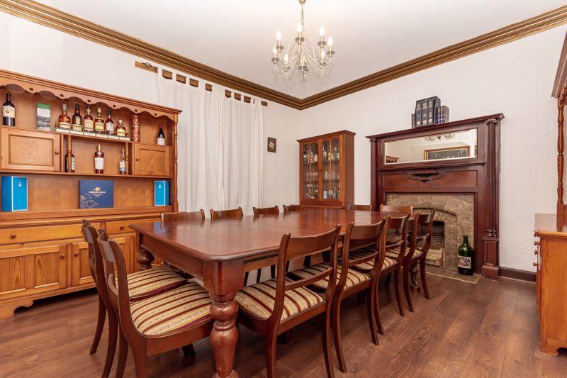 6 bedroom detached villa for sale in Douglas Road, Leslie, KY6