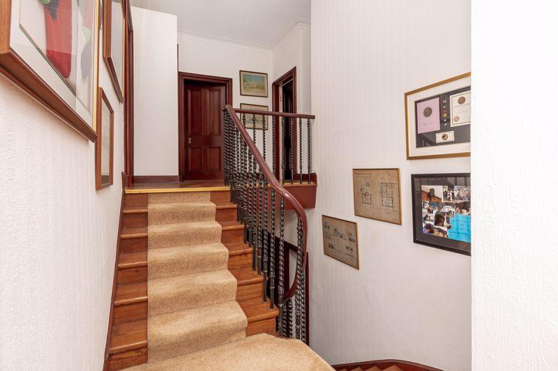 6 bedroom detached villa for sale in Douglas Road, Leslie, KY6