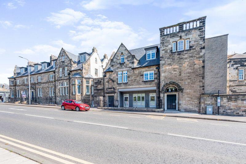 3 bedroom flat for sale in 4 Bennochy Road, Kirkcaldy, KY1