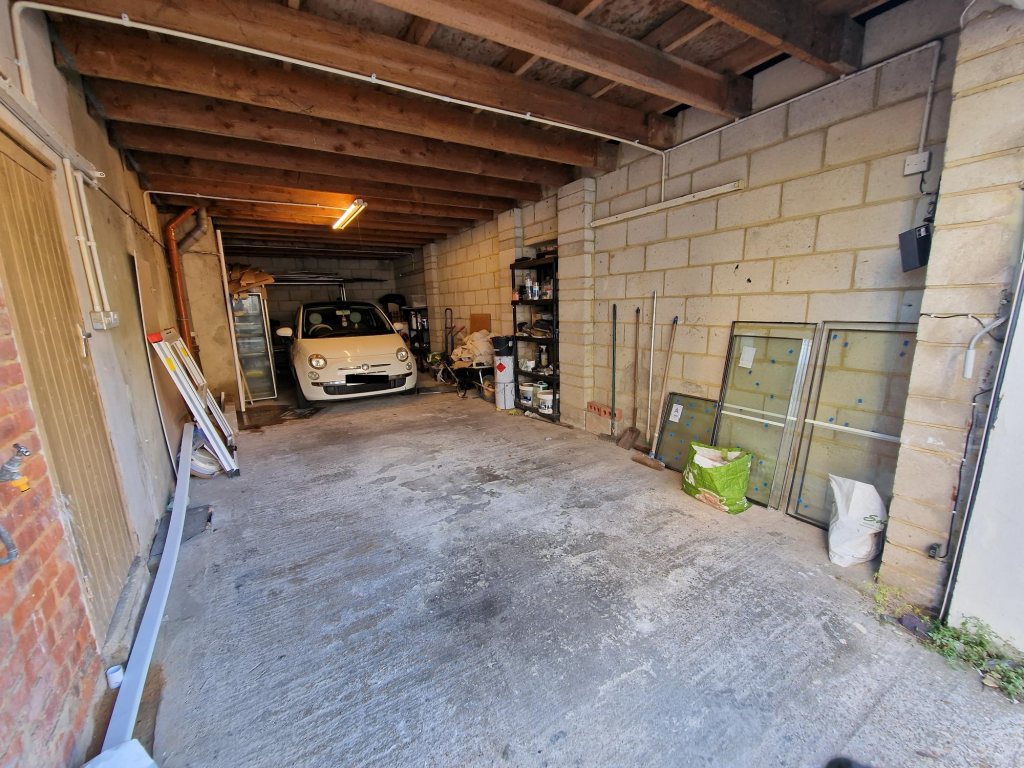 Additional property image - 26/27 Marine Parade, Worthing