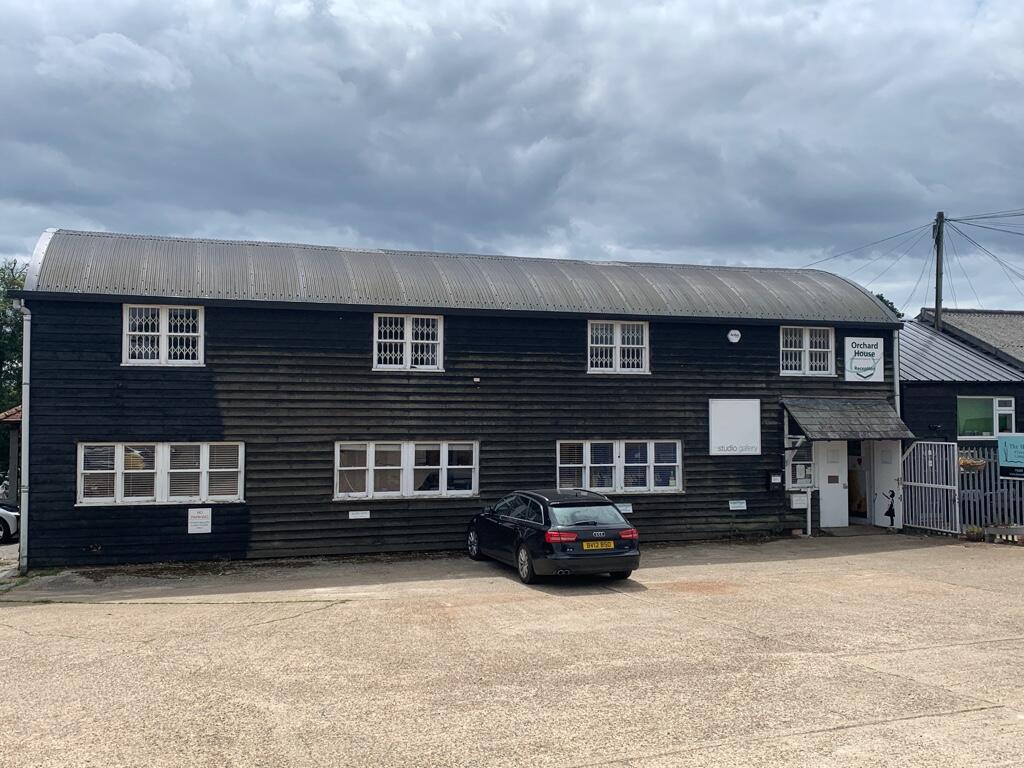 Office to lease in Manor Farm, Peppard Common RG9 5LA, RG9