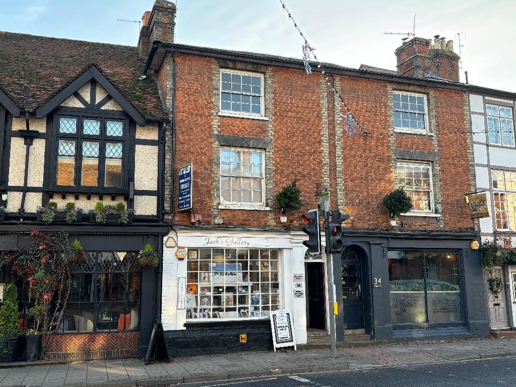 Main image of property: 36 Hart Street, Henley-On-Thames, Oxfordshire, RG9