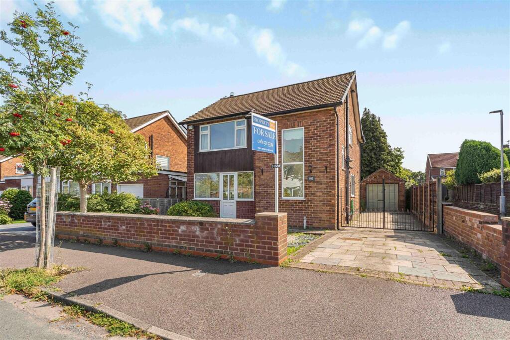 Main image of property: East Avenue, Heald Green