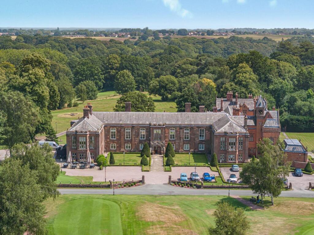 Main image of property: Vale Royal Drive, Whitegate