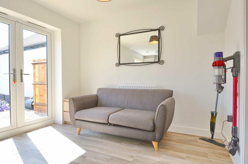 Additional property image - Clover Way, Stoke Gifford