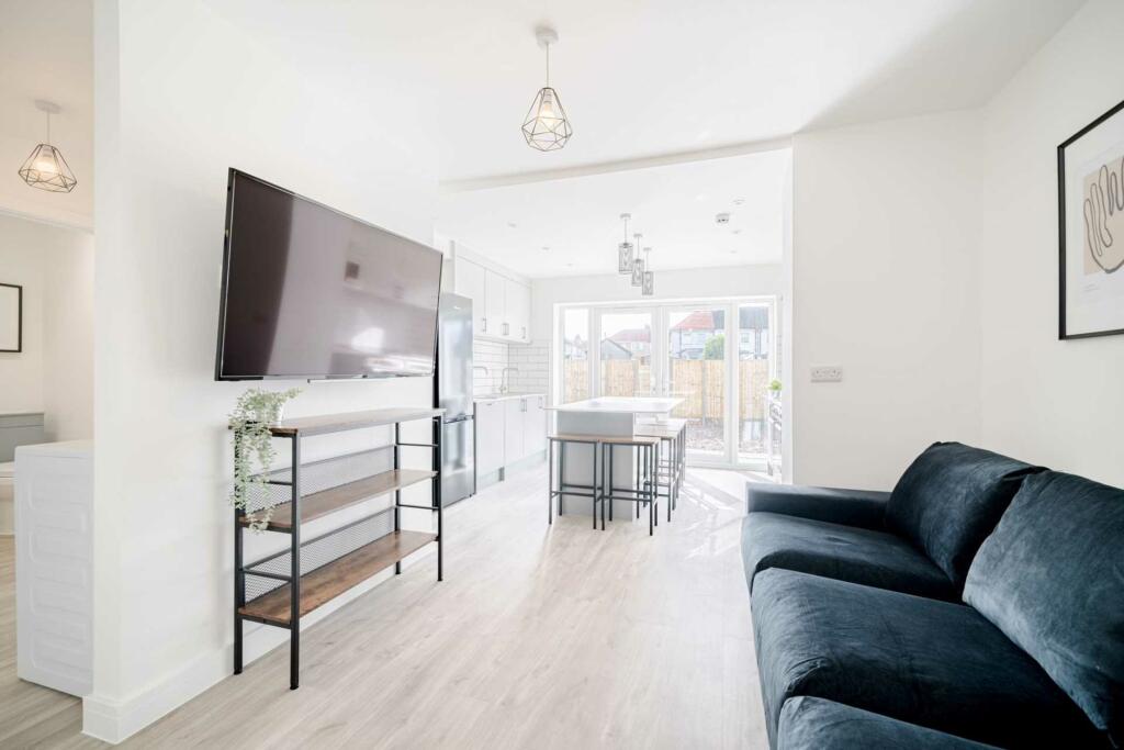 Additional property image - Conygre Grove, Filton