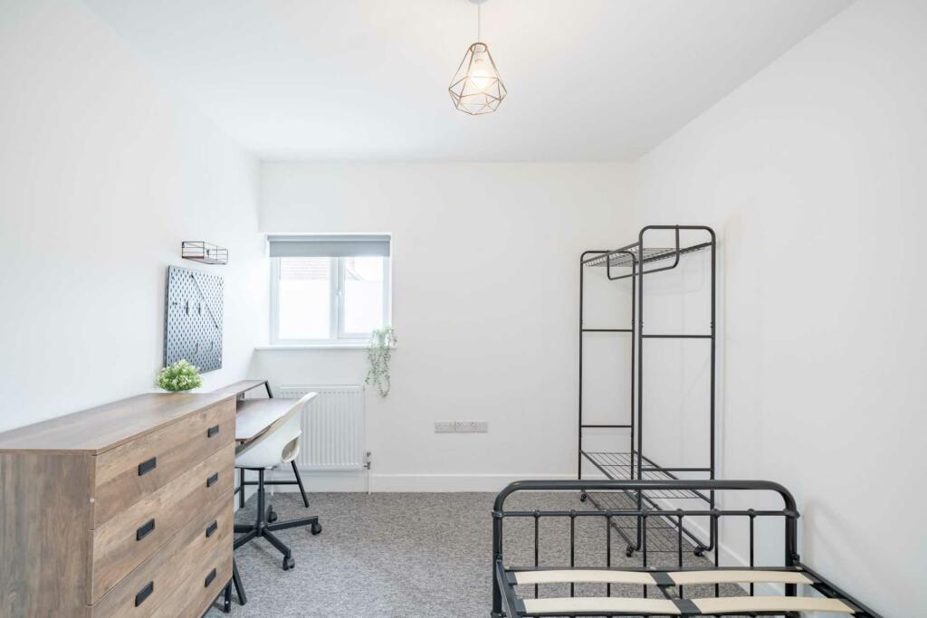 Additional property image - Conygre Grove, Filton