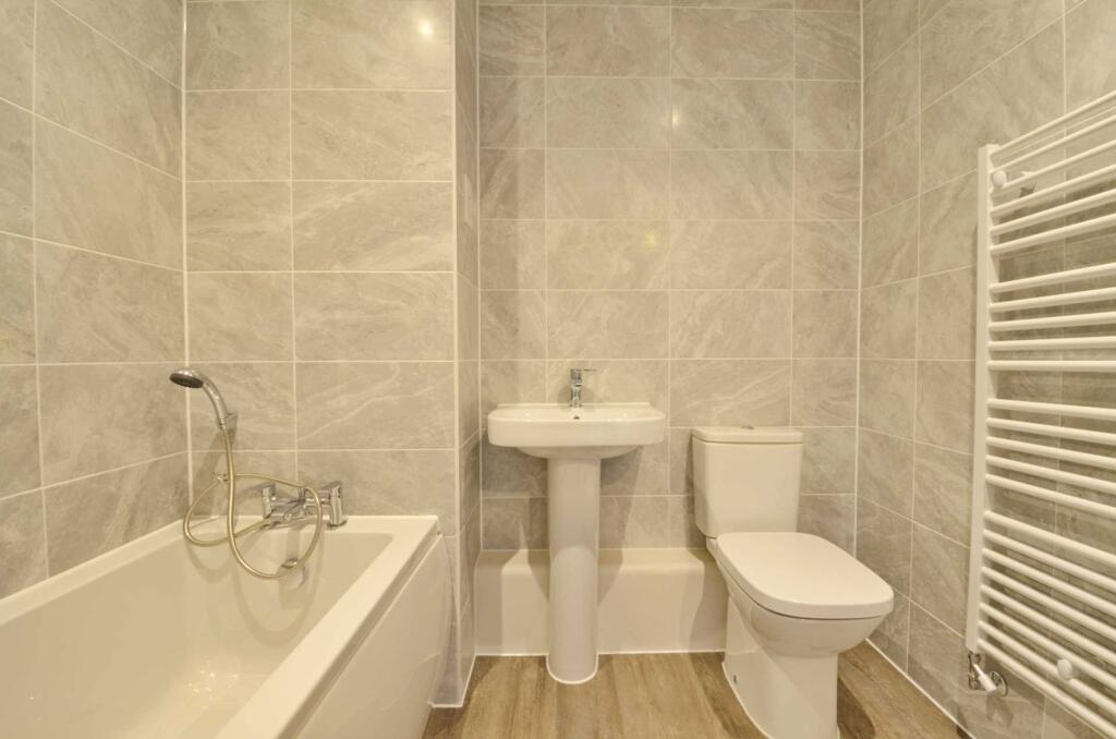 Additional property image - Shrub Leaze, Brooklands Park, Stoke Gifford