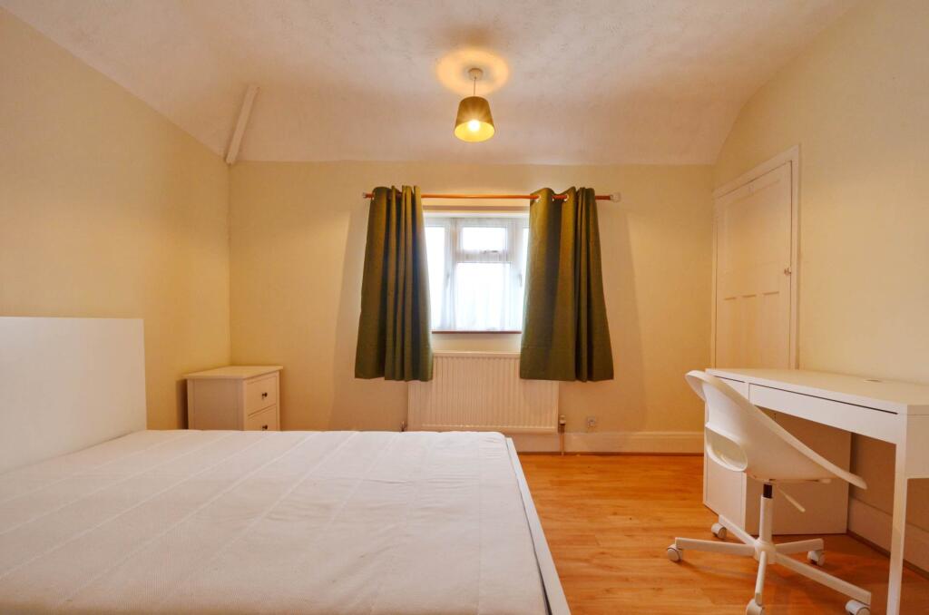 Additional property image - Begbrook Lane, Frenchay