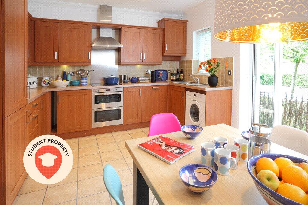 Main image of property: Jekyll Close, Stoke Gifford, Bristol, Bristol, BS16