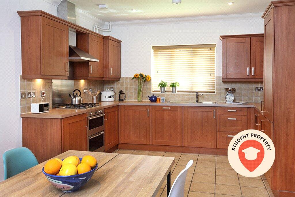 Main image of property: Jekyll Close, Stoke Gifford, Bristol, Bristol, BS16