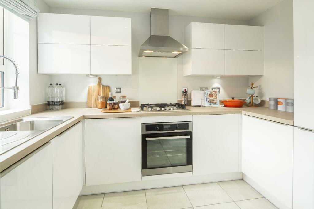 Additional property image - Queen Elizabeth Road, 
Nuneaton, 
NUNEATON, 
WARWICKSHIRE, 
CV10