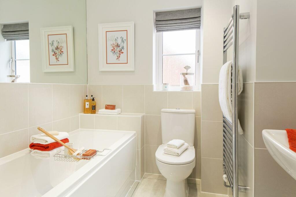 Additional property image - Queen Elizabeth Road, 
Nuneaton, 
NUNEATON, 
WARWICKSHIRE, 
CV10