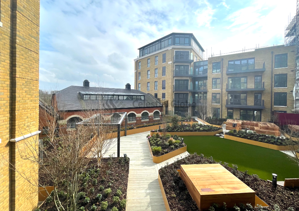 2 bedroom apartment for sale in Ashdown Road, Kingston Upon Thames