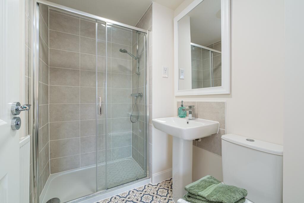 Additional property image - Upper Lighthorne, Leamington Spa, Warwickshire, 
CV33 8AH