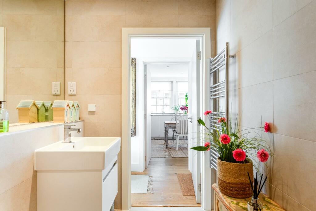 Additional property image - Victoria Terrace, Hove
