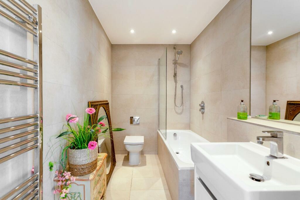 Additional property image - Victoria Terrace, Hove