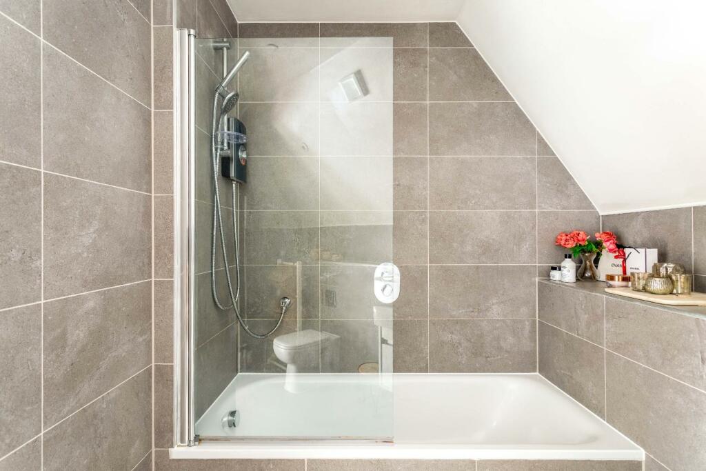 Additional property image - Victoria Terrace, Hove