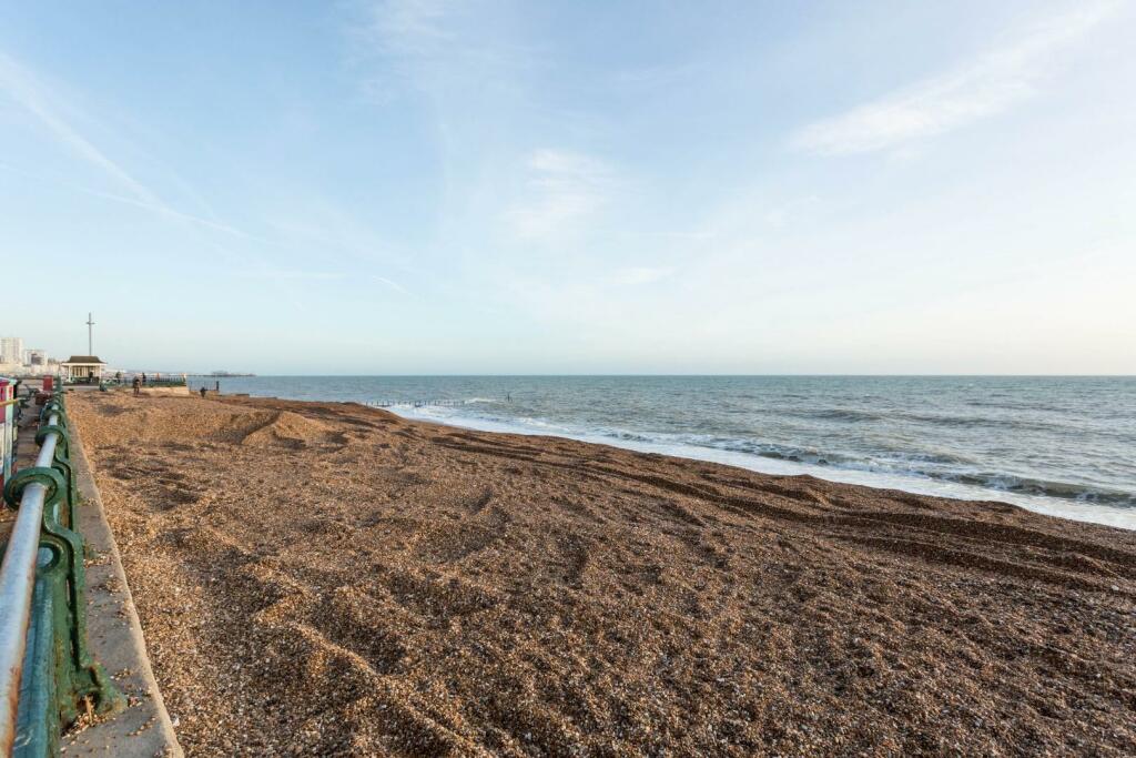 Additional property image - Victoria Terrace, Hove