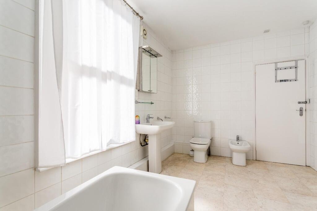 Additional property image - Lansdowne Place, Hove
