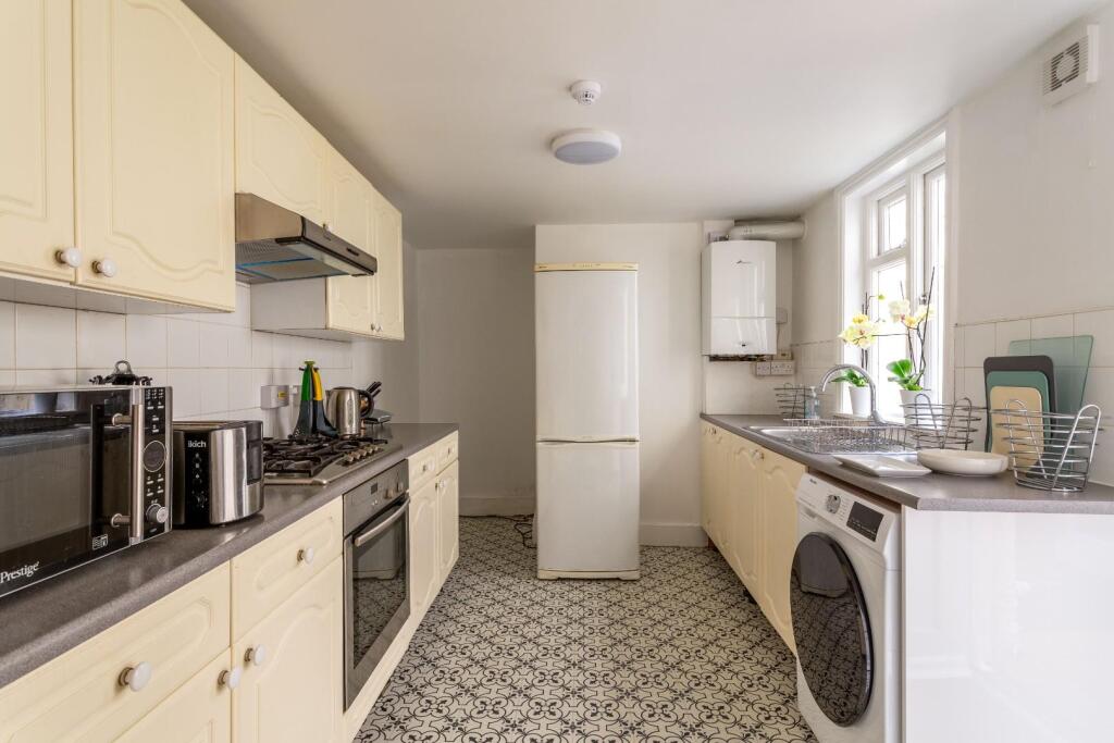 Additional property image - Lansdowne Place, Hove